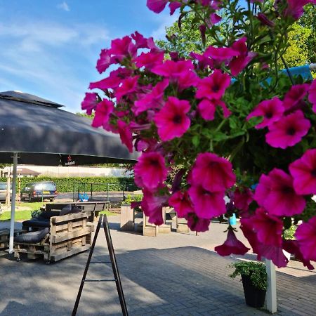 Casa Ibiza Is Vakantie In Drenthe Schoonebeek Bagian luar foto