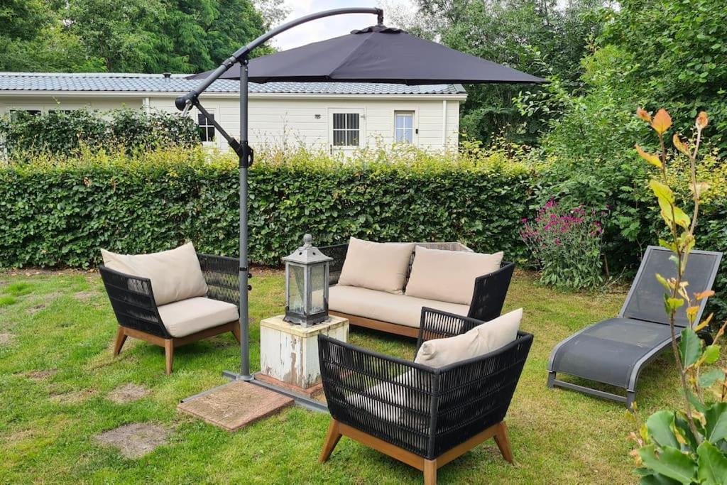 Casa Ibiza Is Vakantie In Drenthe Schoonebeek Bagian luar foto