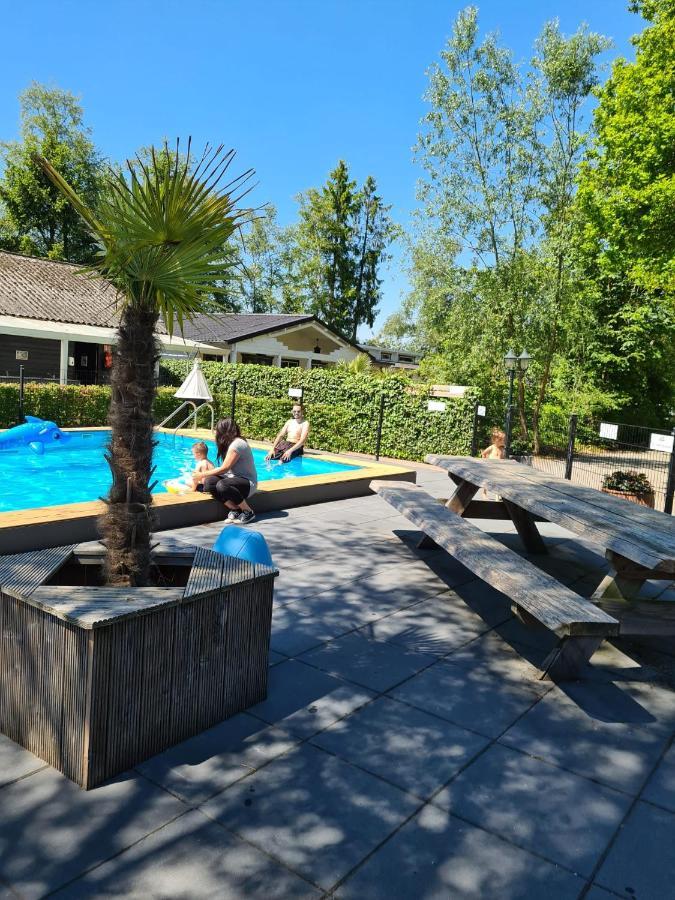 Casa Ibiza Is Vakantie In Drenthe Schoonebeek Bagian luar foto